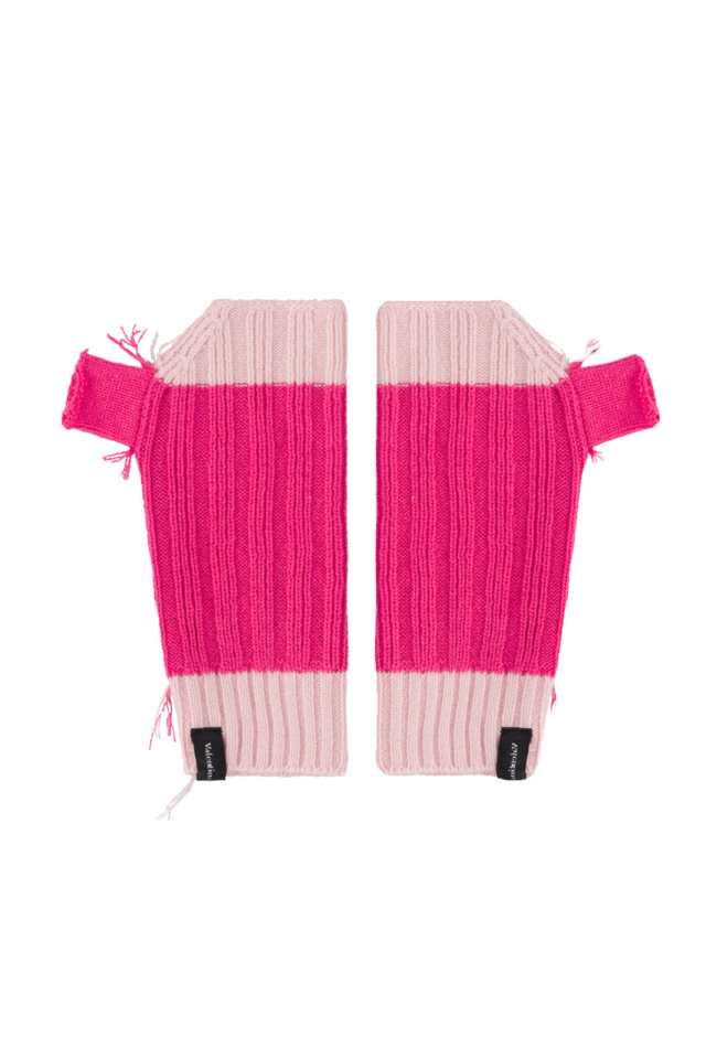 pink cashmere mittens