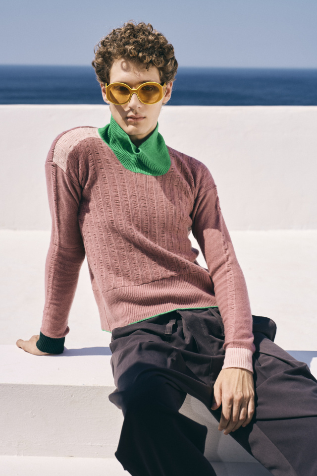 Home Valentina Karellas