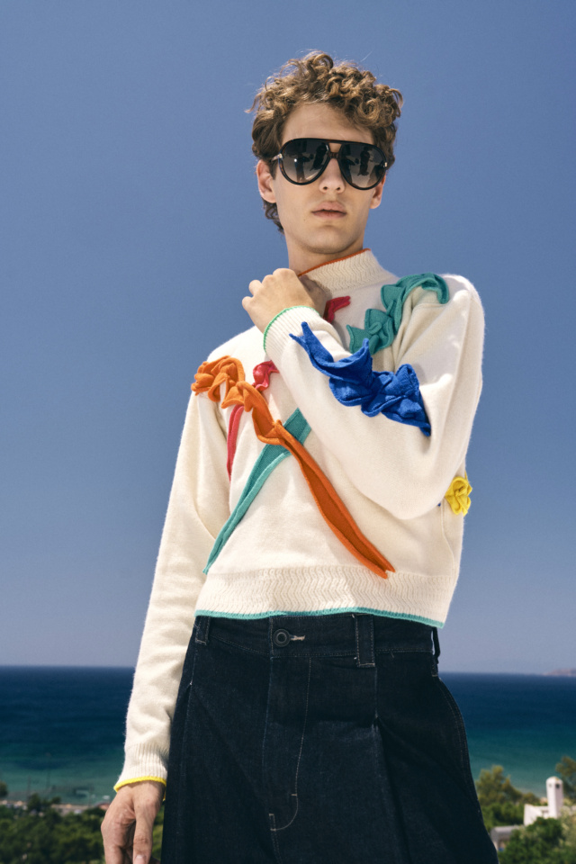 Home Valentina Karellas